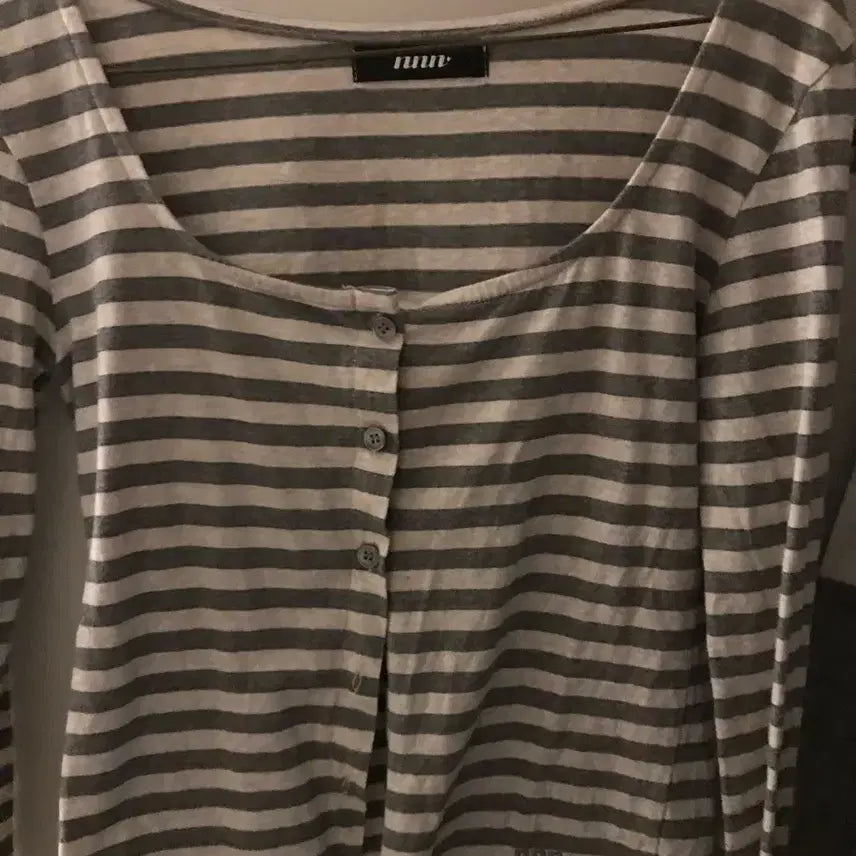 [BUNJANG] Isis Stripe Cardigan Grey / 이즈이즈 스트라이프 가디건 그레이