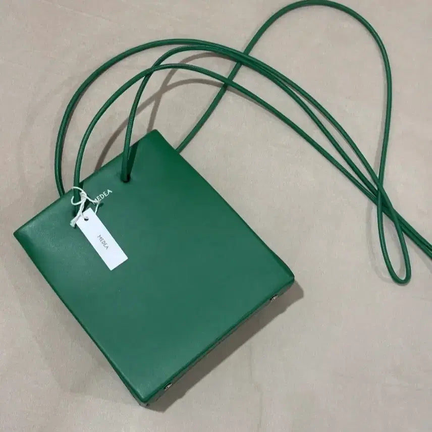 [BUNJANG] Medea Shoulder Bag / 질샌더 탱글백 느낌 medea 가방