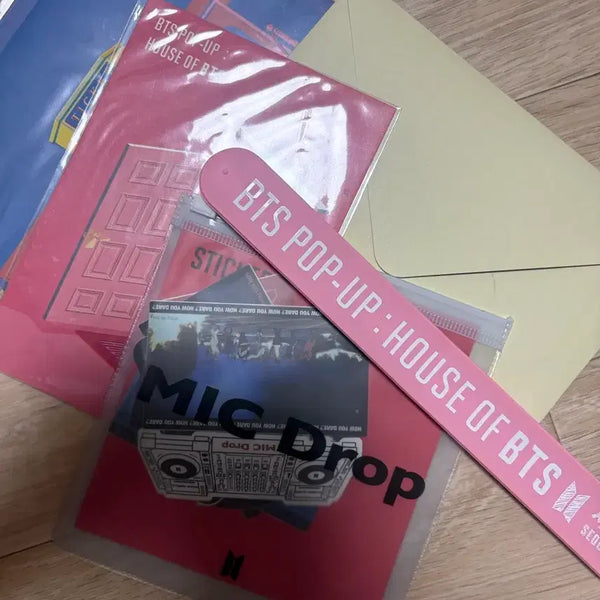 [BUNJANG] BTS Popup Bundle Set Postcards & Bracelet Microphone Drop Sticker / 방탄소년단 팝업 물건 일괄
