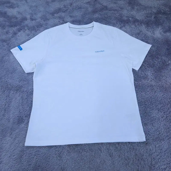 [BUNJANG] Calvin Klein 25ss Logo T-Shirt / L 25ss 캘빈클라인 반팔 티 | 0604A16