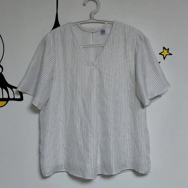[BUNJANG] J.PRESS Women's Striped V-Neck Blouse / [M] J.PRESS 제이프레스 여성 스트라이프 브이넥 블라우스