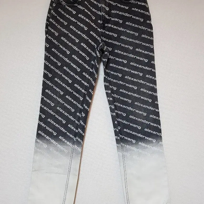 [BUNJANG] Alexander Wang All Over Logo Denim Pants / 알렉산더왕 올오버 데님 팬츠 청바지