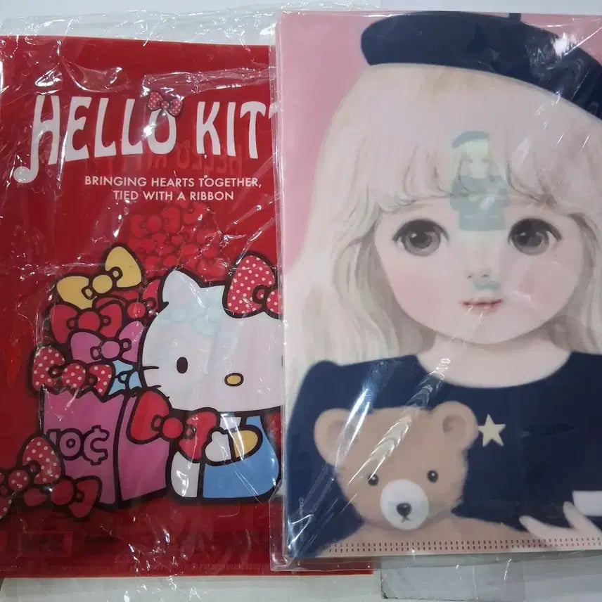 [BUNJANG] Hello Kitty Transparent File Folders and Marron File Holder Set / 헬로키티 투명 파일4 + 마론파일 홀더15 합계19개