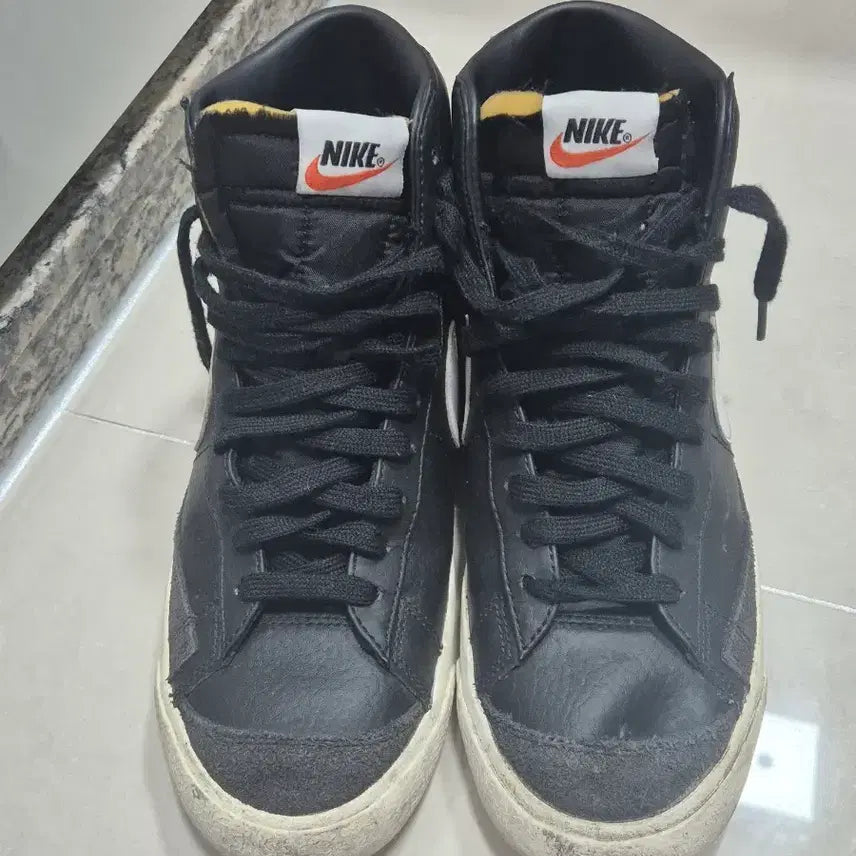 [BUNJANG] Nike Blazer Mid Black Suede / 나이키 블레이저 미드 블랙 스웨이드 265