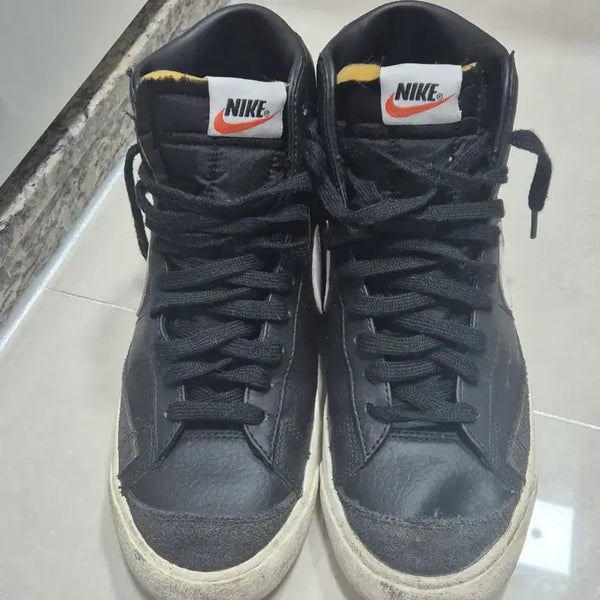 [BUNJANG] Nike Blazer Mid Black Suede / 나이키 블레이저 미드 블랙 스웨이드 265