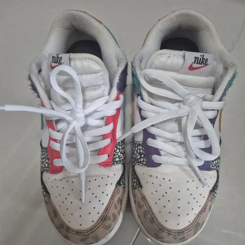 [BUNJANG] Nike Dunk Low Multi-Color Leopard Swoosh / 나이키 덩크 로우 멀티 컬러 레오파드 스우시 235
