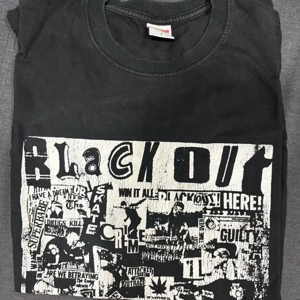 [BUNJANG] Blackout T-Shirt (L) / (L) 블랙아웃 티셔츠