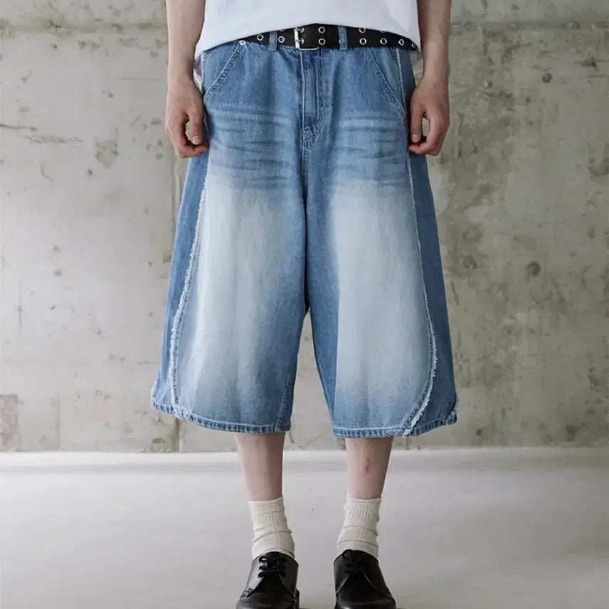 [BUNJANG] PEANOUT Bermuda Denim Pants / 피인오 버뮤다 데님팬츠 새제품 싸게 팔아요