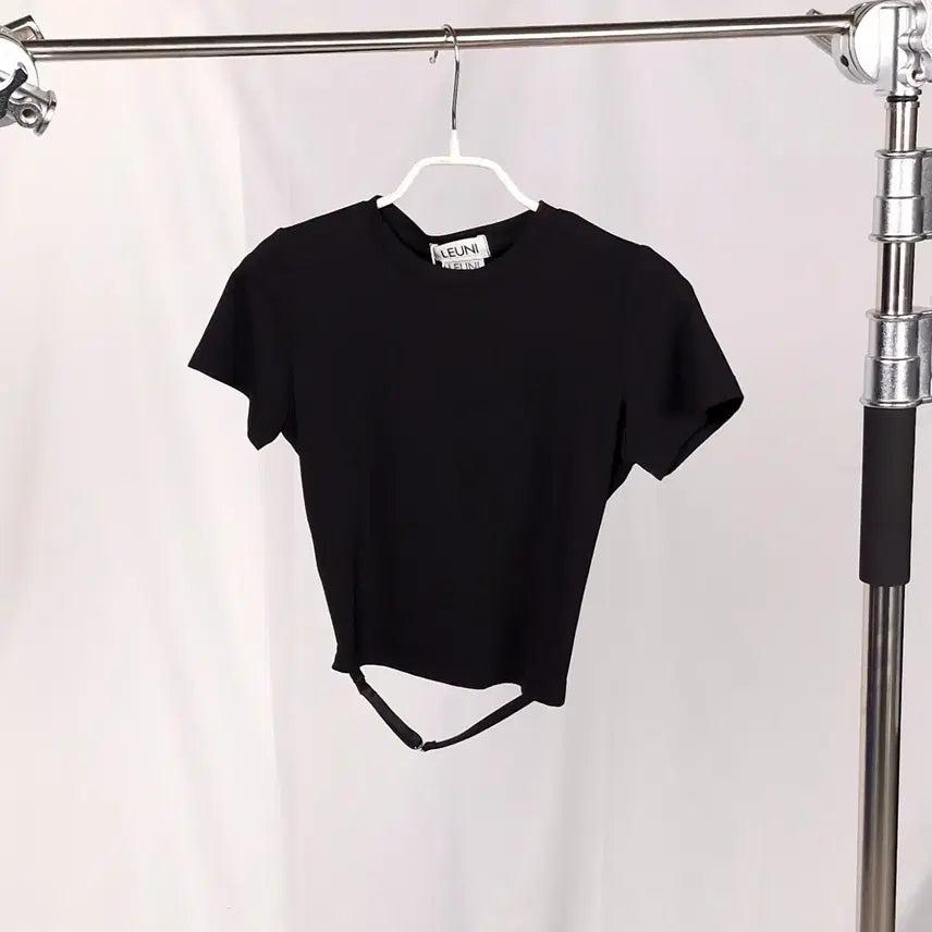 [BUNJANG] LEUNI Back Open Crop T-Shirt / LEUNI 리유니 백 오픈 크롭 티셔츠 (새상품)_PA075