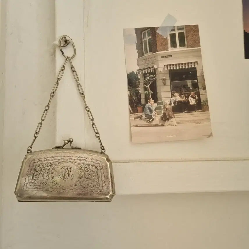 [BUNJANG] Vintage Metal Coin Purse with Floral Engraving / 빈티지 메탈 코인퍼스