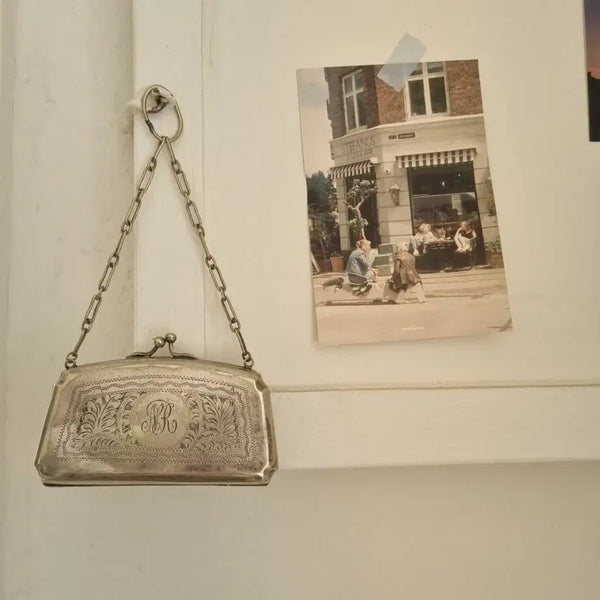 [BUNJANG] Vintage Metal Coin Purse with Floral Engraving / 빈티지 메탈 코인퍼스