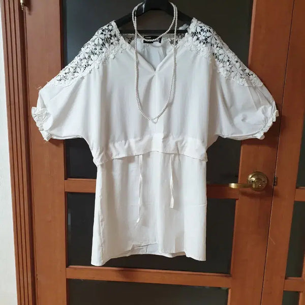 [BUNJANG] Eyelet Lace Strap Long Blouse / (새제품)아일렛 숄더레이스 스트랩 롱블라우스