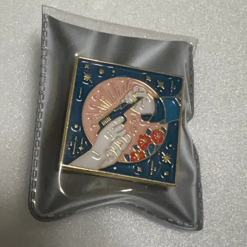 [BUNJANG] The Merciless (Movie) Enamel Pin Set - Sul Kyung-gu, Im Si-wan / 영화 불한당 뱃지 설경구 임시완