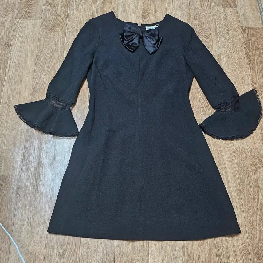 [BUNJANG] Saint Laurent Ribbon Detail Midi Dress / 생 로랑 리본 장식 원피스