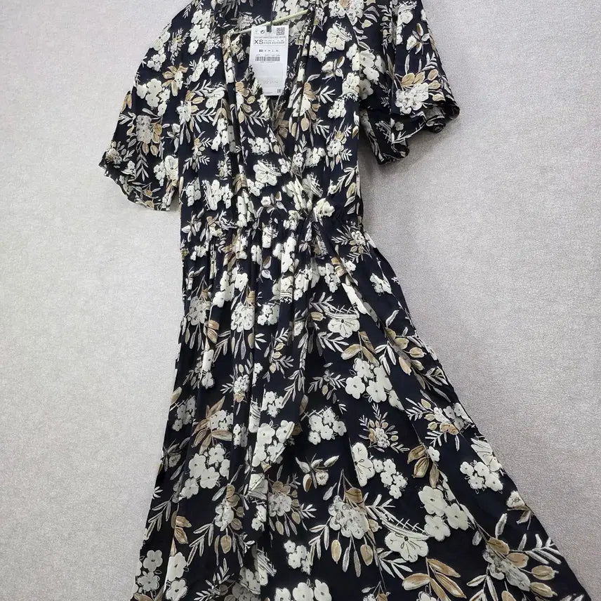 [BUNJANG] ZARA Floral Wrap Dress / 자라 플로럴 랩 원피스 ZARA