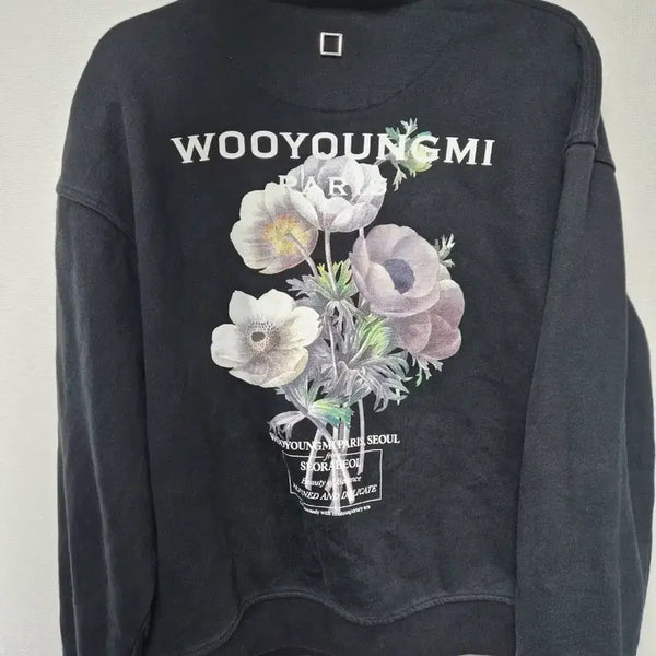 [BUNJANG] Wooyoungmi Flower Back Logo Hoodie / 우영미 플라워 후드티