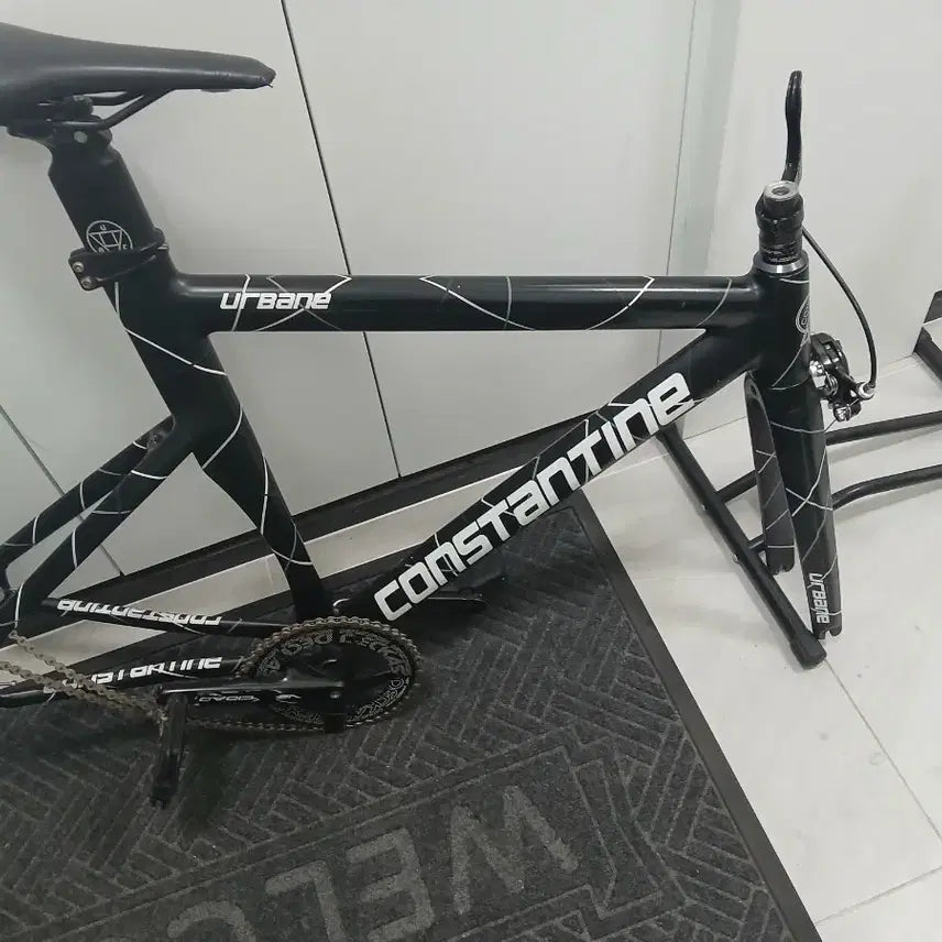 [BUNJANG] Unknown "Messenger" Fixed Gear Bicycle (Matte Black, Custom Build) / 25년식 멧블랙 반차 판/대 급처 상태 s급 (핸들셋있음)