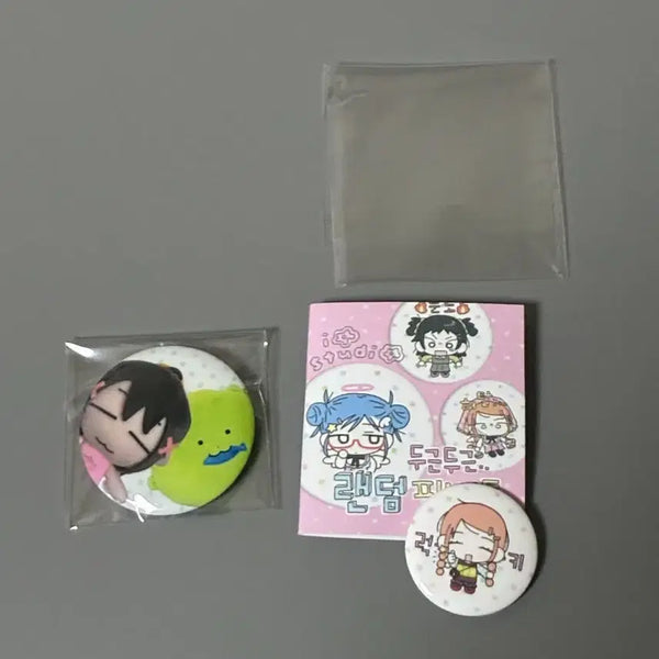 [BUNJANG] IOSTUDIO Yuri Pin Button Bundle Set / 캔뱃지 핀버튼 원가 이하 일괄판매 유리님 아이오스튜디오