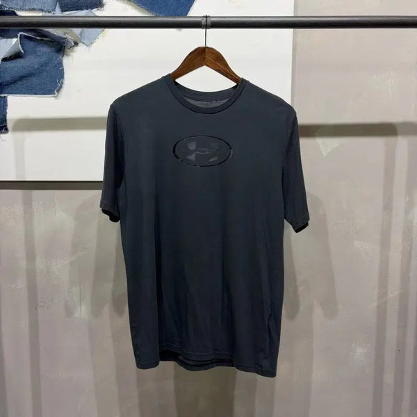 [BUNJANG] Under Armour Training Center Logo Back Print T-Shirt / (100) 언더아머 운동 헬스 중앙로고 백프린팅 반팔 티