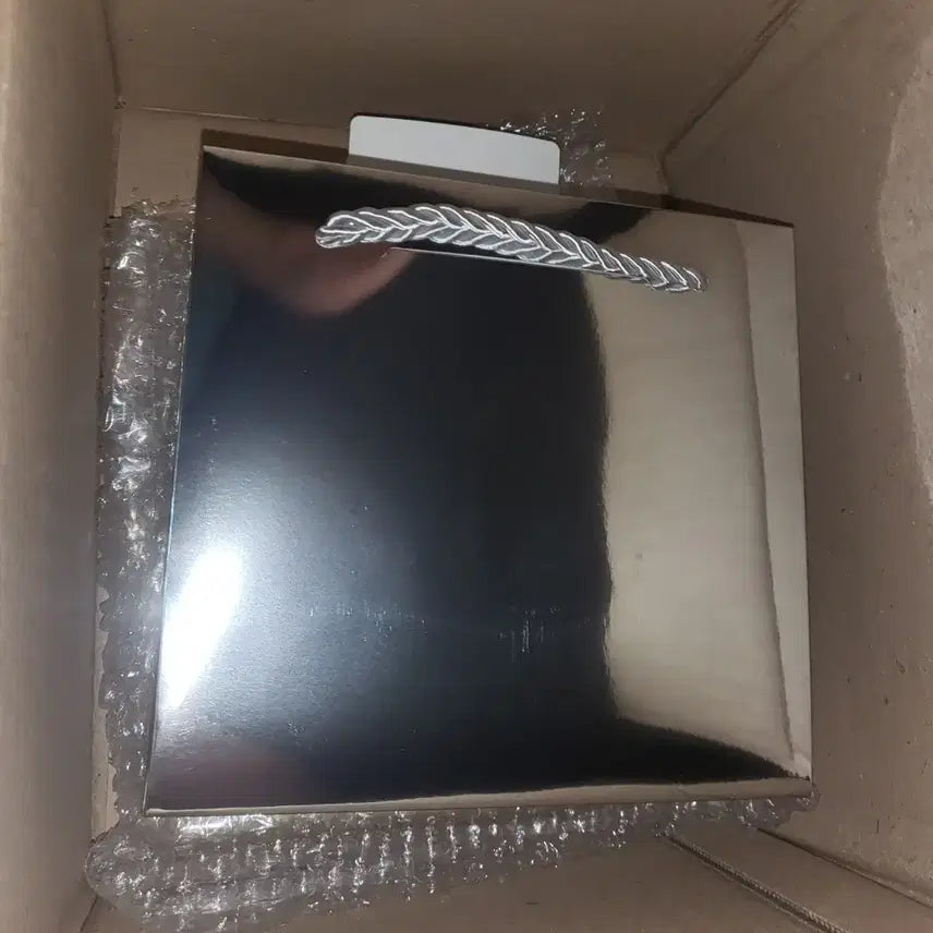 [BUNJANG] Yves Saint Laurent Packaging / 입생로랑 포장제 1개 미사용