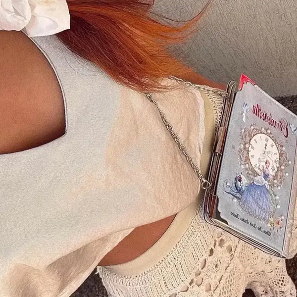 [BUNJANG] Disney x Aldo Cinderella Storybook Clutch Bag / 디즈니 x 알도(Disney x Aldo) 신데렐라 스토리북 클러치백