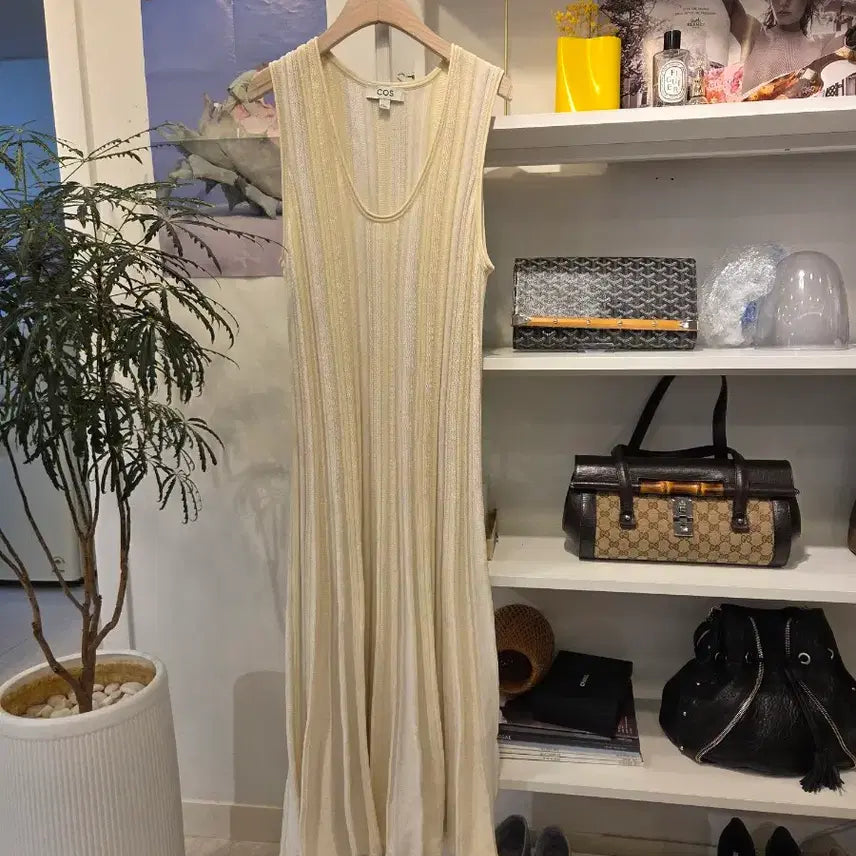 [BUNJANG] COS Sleeveless Long Knit Dress M / COS 코스 슬리브리스 롱 니트 원피스