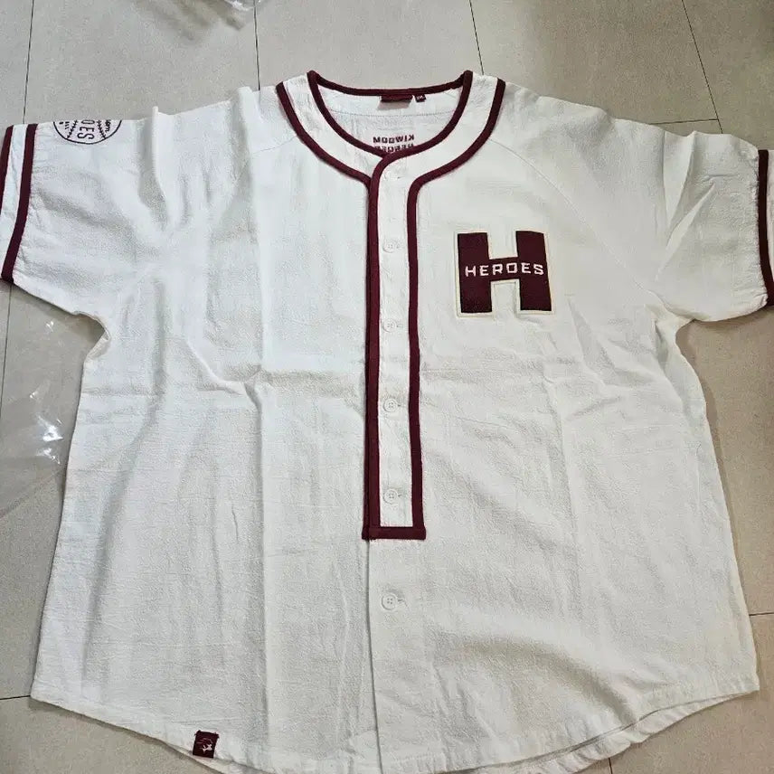 [BUNJANG] Musinsa x Kiwoom Heroes 25 White Baseball Uniform Jersey (2XL) / 2XL 무신사 x 키움히어로즈 25 화이트 유니폼 야구복