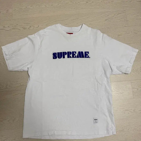 [BUNJANG] Supreme Stencil Embroidery Short Sleeve T-Shirt White / [L] 슈프림 스텐실 자수 반팔 화이트 판매