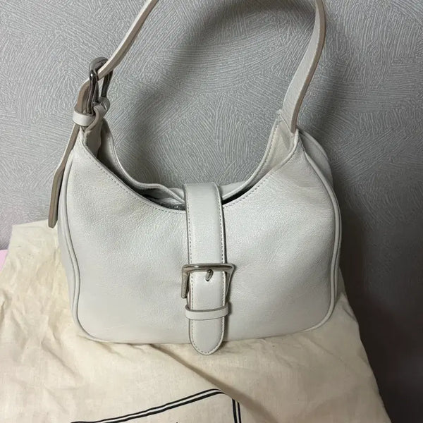 [BUNJANG] To E T O ILE Hobo Bag White / 투에투아 마마스백 호보백  화이트