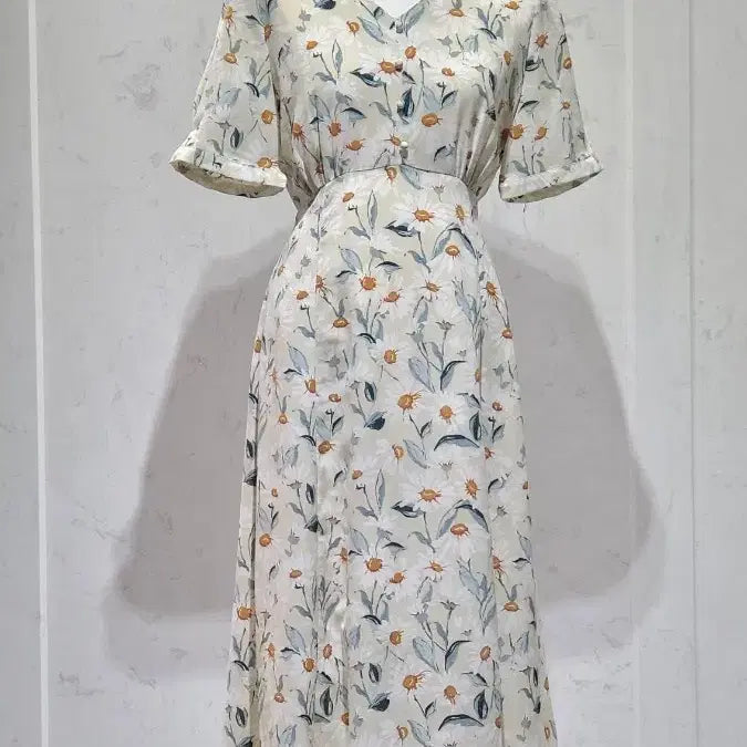 [BUNJANG] ROEM Floral Pattern V-Neck Long Dress / 메종드 로엠 플로럴 패턴 브이넥 롱원피스