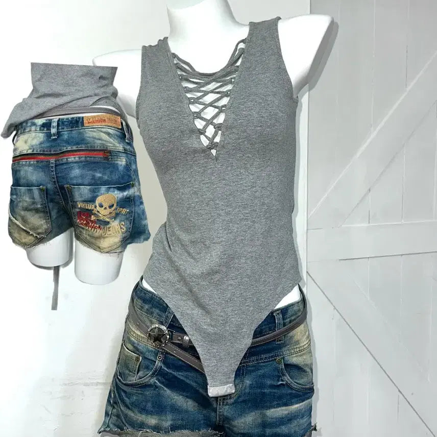 [BUNJANG] Vintage Y2K Gyaru Bodysuit and Hot Pants Set / 빈티지 y2k 갸루 바디수트 핫팬츠 세트