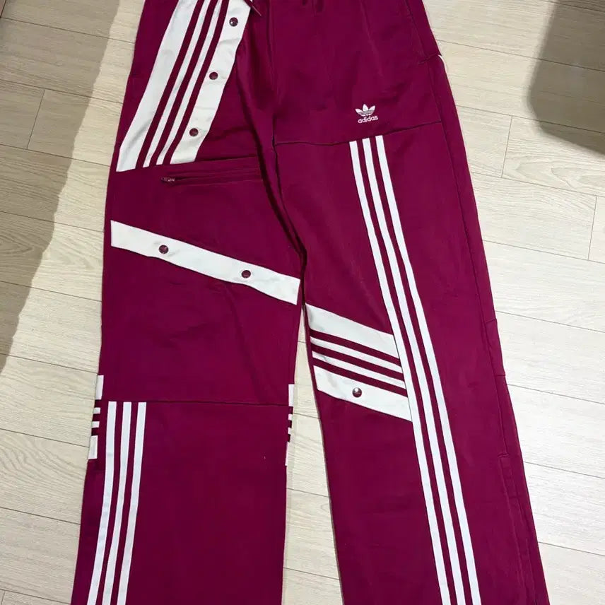 [BUNJANG] Adidas Daniel Kathari Pants Burgundy / [M]아디다스 다니엘카타리 팬츠 버건디 제니착용