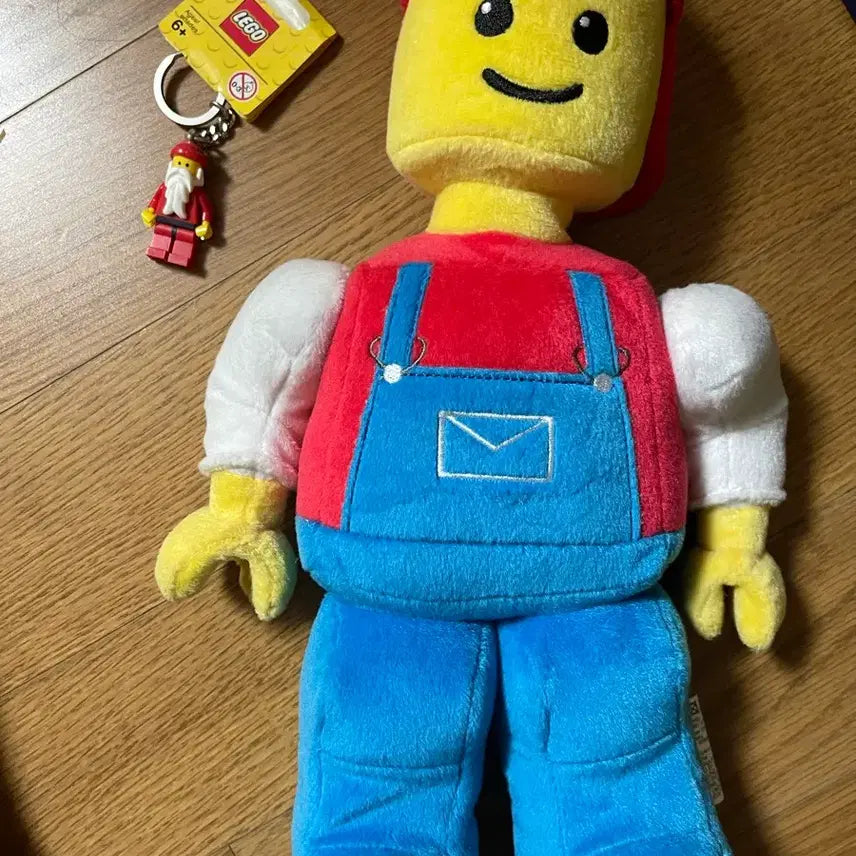 [BUNJANG] LEGO Genuine Plush Toy & Santa Keychain Set / 레고코리아 정품 인형, 레고 산타키링 택부착 일괄판매