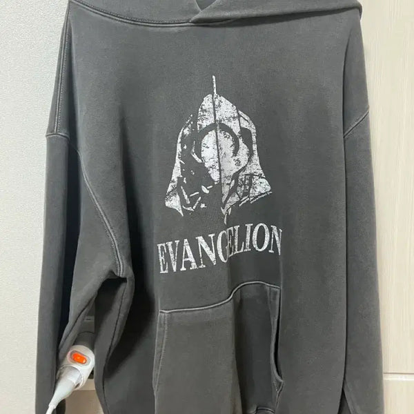[BUNJANG] Mahagrid x Evangelion Unit-01 Hoodie Charcoal M / 에반게리온 마하그리드 초호기 후드티 챠콜 M사이즈 옷