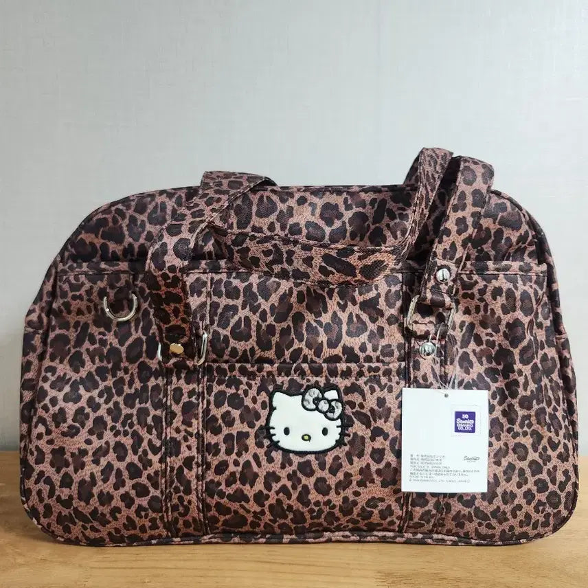 [BUNJANG] Hello Kitty Leopard Print Shoulder Bag / 헬로키티 호피 보스턴백