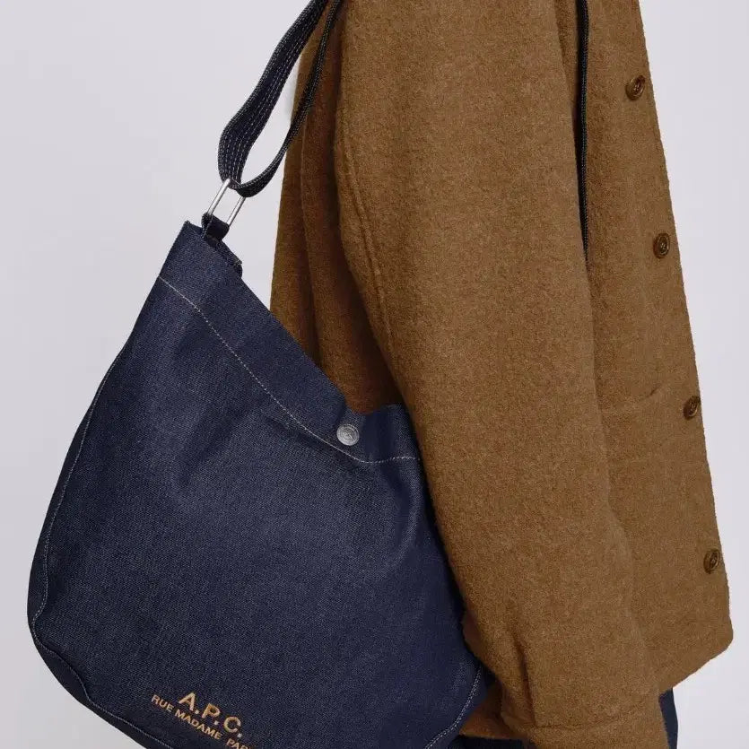 [BUNJANG] APC A.P.C. Journal Shoulder Bag - Blue Jean Color / (새상품)APC 아페쎄 정품 남녀공용 저널 숄더백 데님 컬러