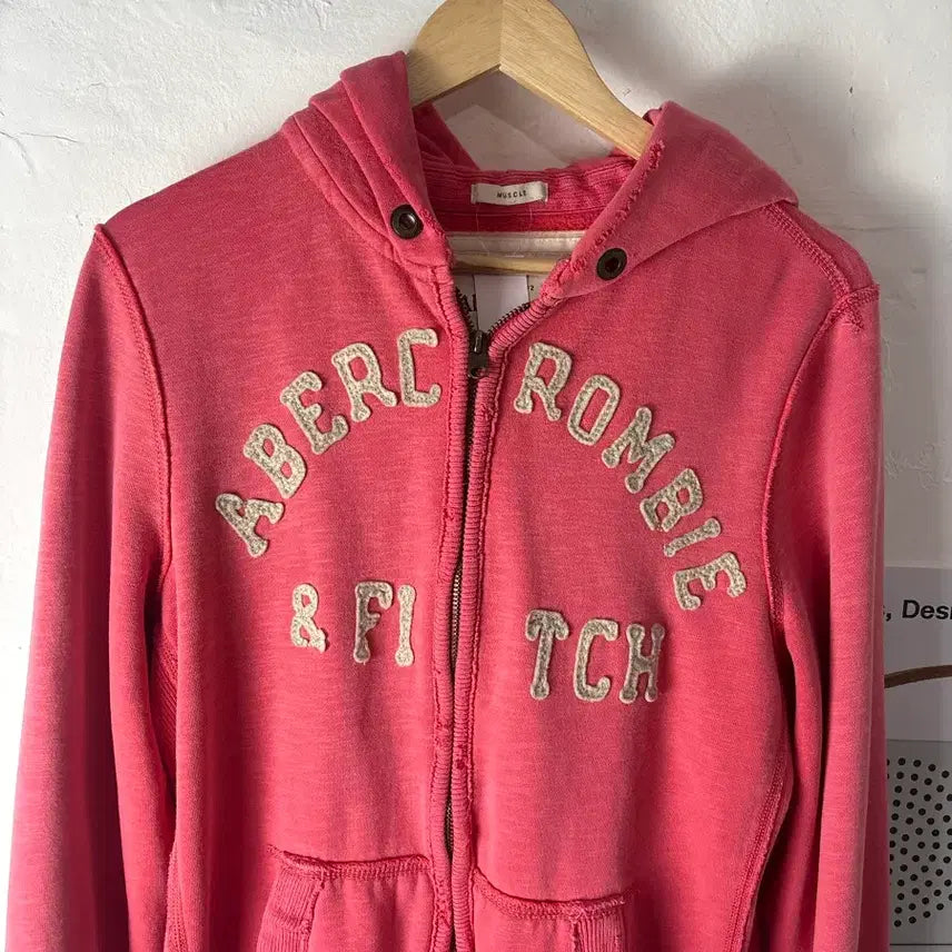 [BUNJANG] Abercrombie & Fitch Zip-Up Hoodie / 아베크롬비 후드집업