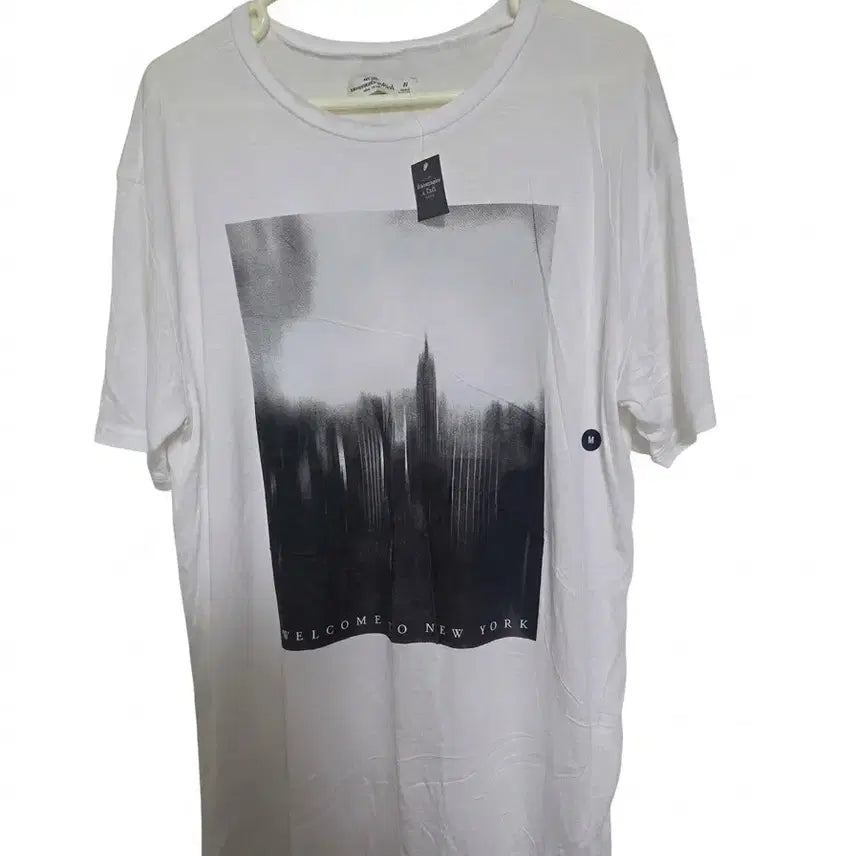 [BUNJANG] Abercrombie New York Print Short Sleeve T-Shirt (M) / (새상품)아베크롬비 뉴옥 프린트 반팔 티셔츠 (M)
