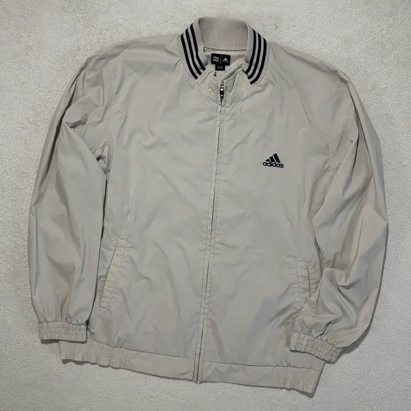 [BUNJANG] Adidas Japan Oversized Mute Windbreaker / 아디다스 일본판 오버핏 뮤트 윈드브레이커 바람막이