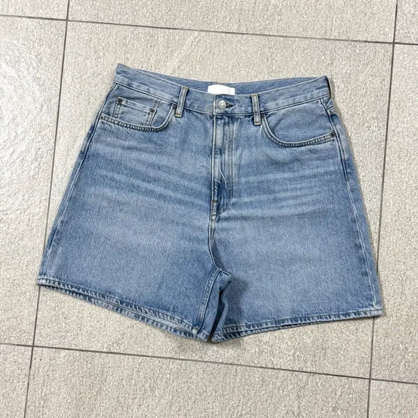 [BUNJANG] COS High-Waisted Denim Shorts / [COS] 하이라이즈 데님 쇼츠