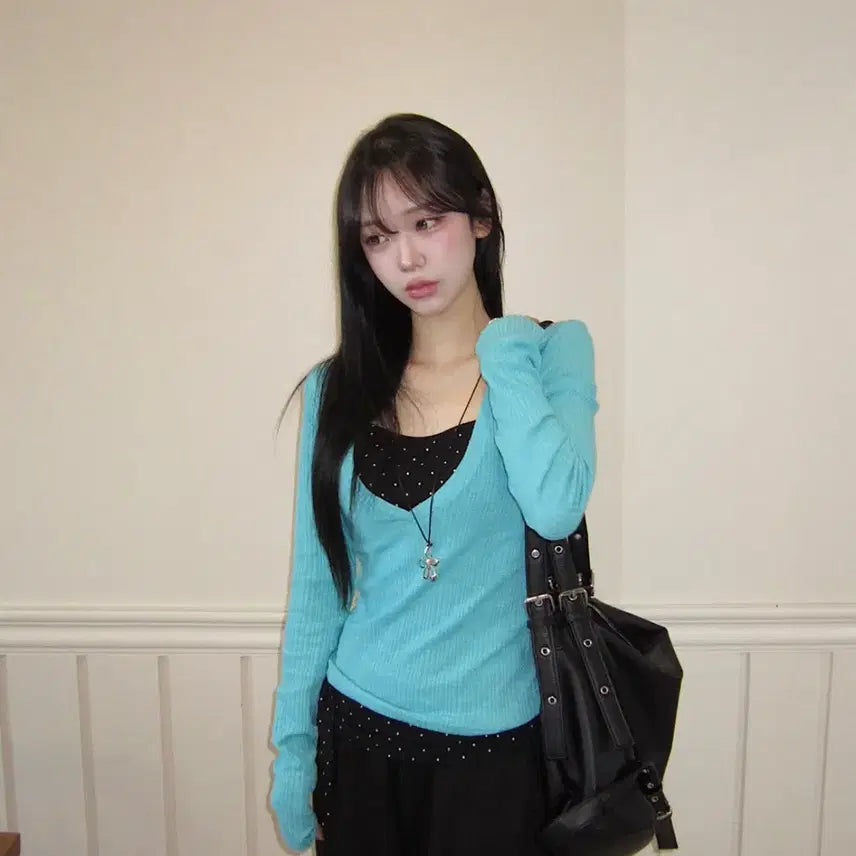 [BUNJANG] V-Neck Long-Sleeve T-Shirt - Blue Mint / (새상품) 블루 민트 V넥 긴팔티