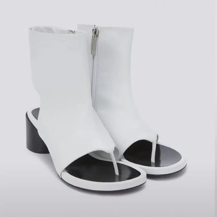 [BUNJANG] SUECOMMA BONNIE Miu Miu Style Ankle Flip-Flop Sandals (Size 240) / 240 미우미우 스타일 앵클 샌들-슈콤마보니