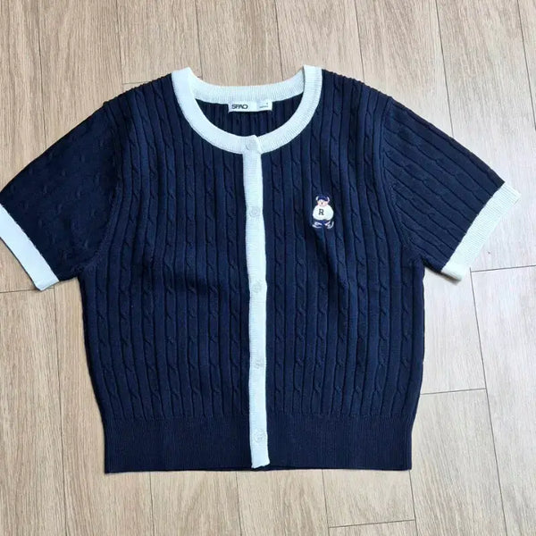 [BUNJANG] SPAO Navy Bear Embroidery Short-Sleeve Cardigan (Size S) / 스파오 네이비 베어 자수 반팔 가디건 S