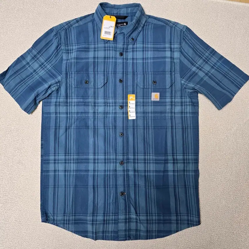 [BUNJANG] Carhartt Men's Loose Fit Midweight S/S Plaid Shirt - Blue Check / 칼하트 블루 체크 반팔 남방 셔츠