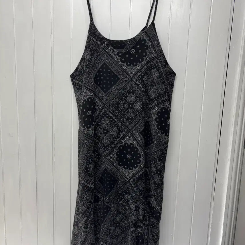[BUNJANG] LeShop Paisley Pattern Sleeveless Maxi Dress M (66) / LeShop 르샵 페이즐리 패턴 나시 원피스 M(66)  마