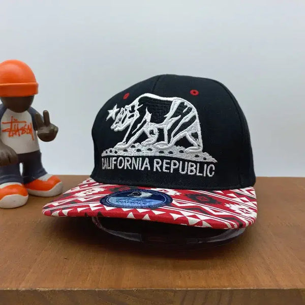 [BUNJANG] Pit Bull California Big Bear Snapback Hat Black / 핏불 스냅백 모자 Pit Bull California 빅 베어 블랙
