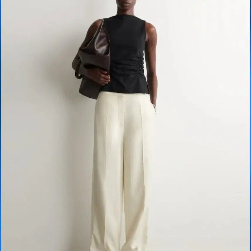 [BUNJANG] COS Rusched Sleeveless Top Black L / 24년 코스 COS 루쉬드 슬리브리스 L 새상품