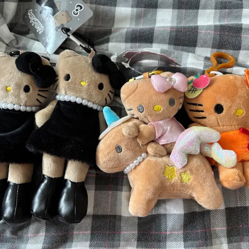 [BUNJANG] Hello Kitty Keychain Collection / 키티 키링