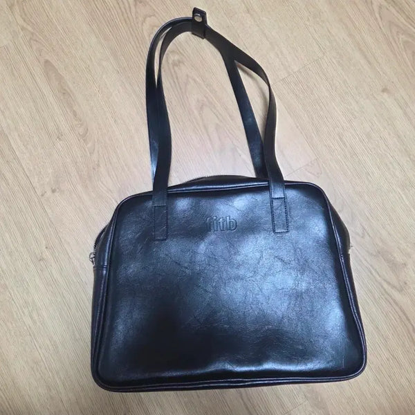 [BUNJANG] Fill in the Blank Black Middle Shoulder Bag / 필인더블랭크 블랙 미들 숄더백