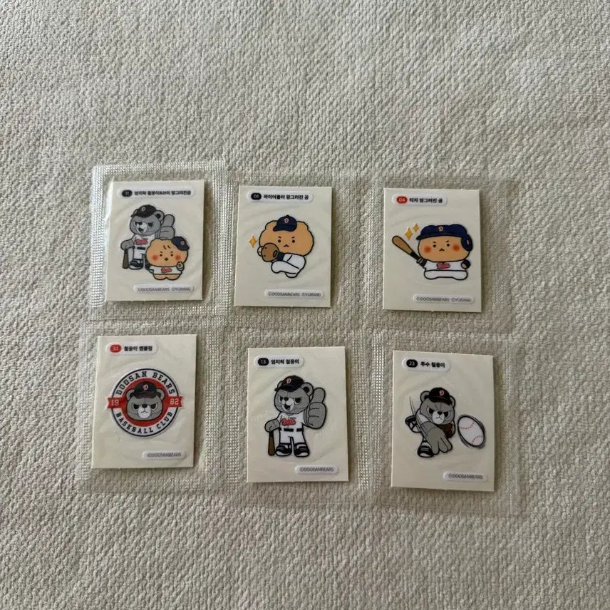 [BUNJANG] Manggeureojin Gom Doosan Bears Ttibu Ttibu Seal Bundle Set (Sealed) / 망그러진곰 두산베어스 띠부띠부씰 미개봉